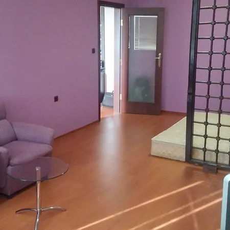 May Place Appartamento Burgas